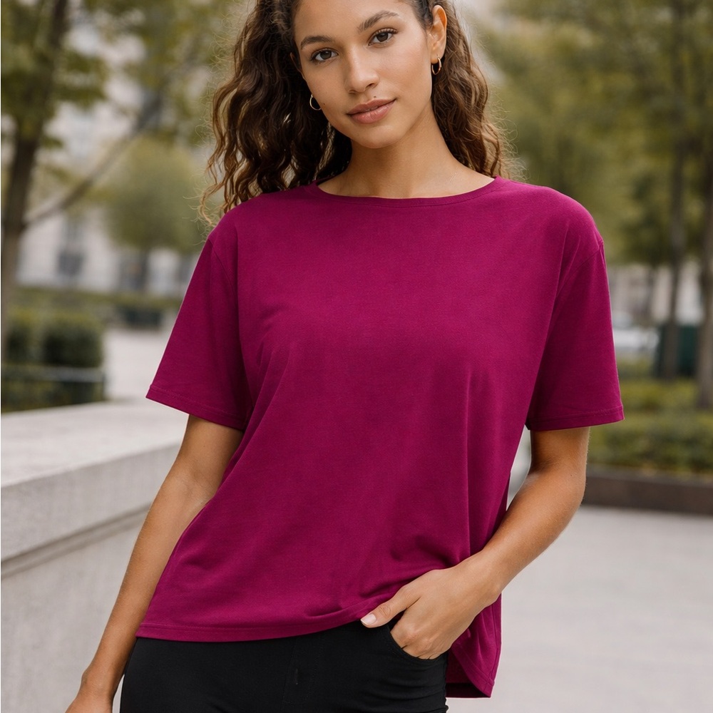 Lululemon Magenta Relaxed Fit Tee Athleisure Workout Top